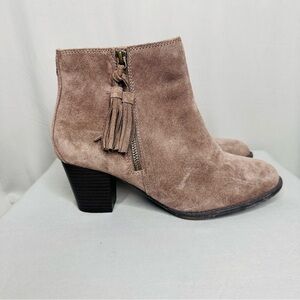 Vionic Madeline Suede Ankle Boot tassel full side zip heel weather resistant